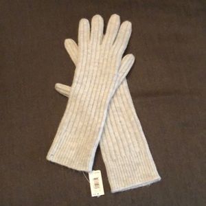 NWT Banana Republic Cashmere Gloves
